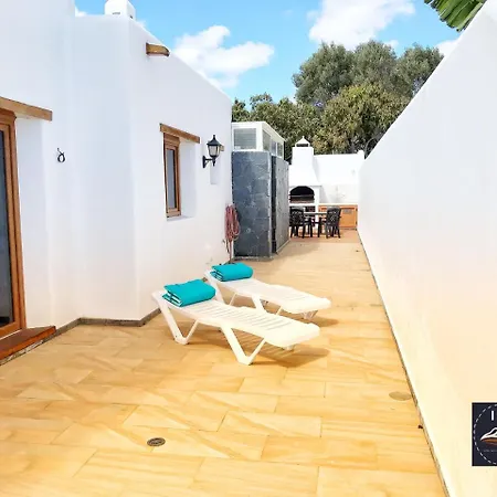 Casa Ayyur Puerto Del Carmen * Tías